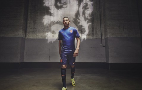 ayx爱游戏官网-电竞赛场焦点！克罗地亚队对阵澳大利亚队，战况跌宕起伏，悬念直到终场