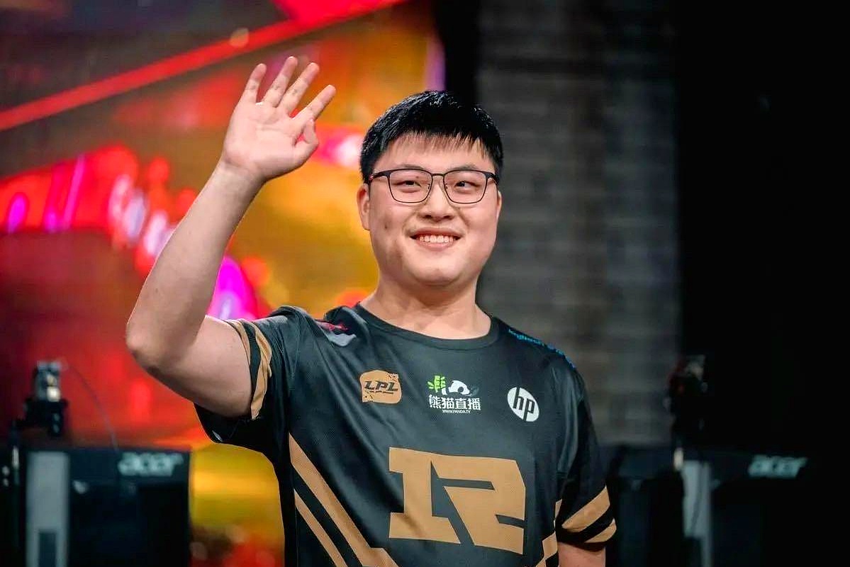 关于Uzi新星突破纪录表现惊艳，TES未来可期！的信息